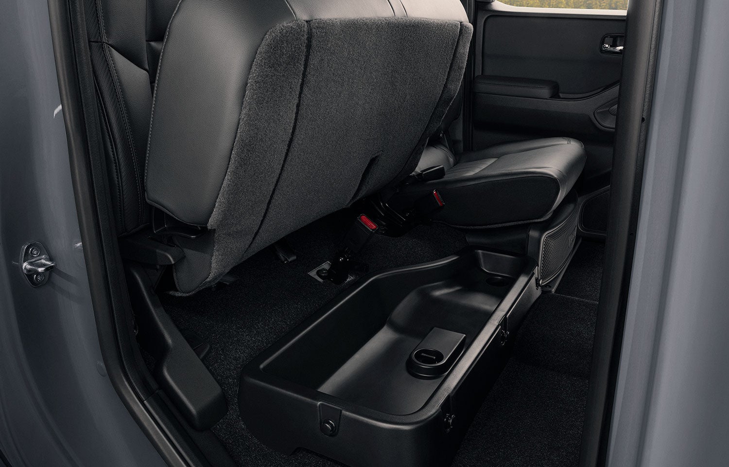  Nissan March Interior3