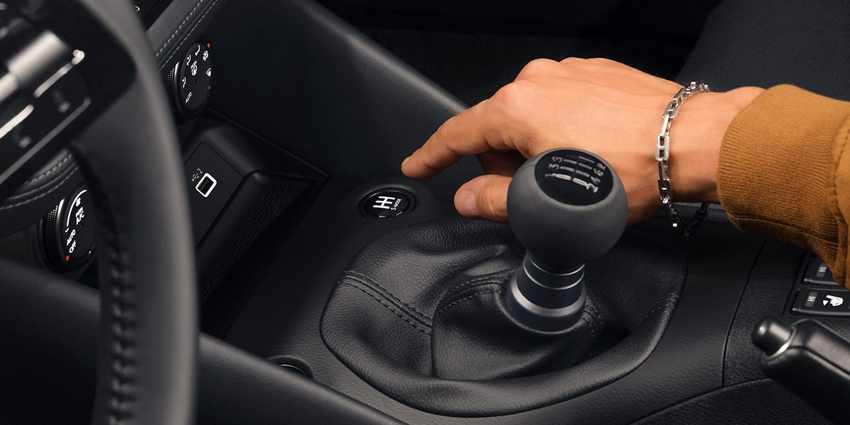 Nissan 370Z Interior5